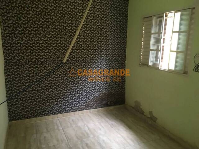 Casa para Venda em São José dos Campos - 5