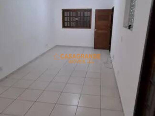 #11513 - Casa para Venda em São José dos Campos - SP - 2
