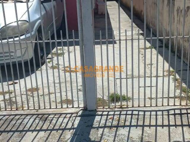Casa para Venda em São José dos Campos - 5