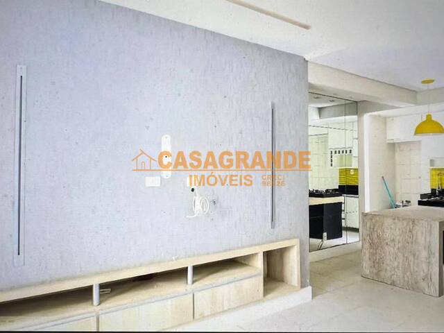 Apartamento para Venda em São José dos Campos - 2