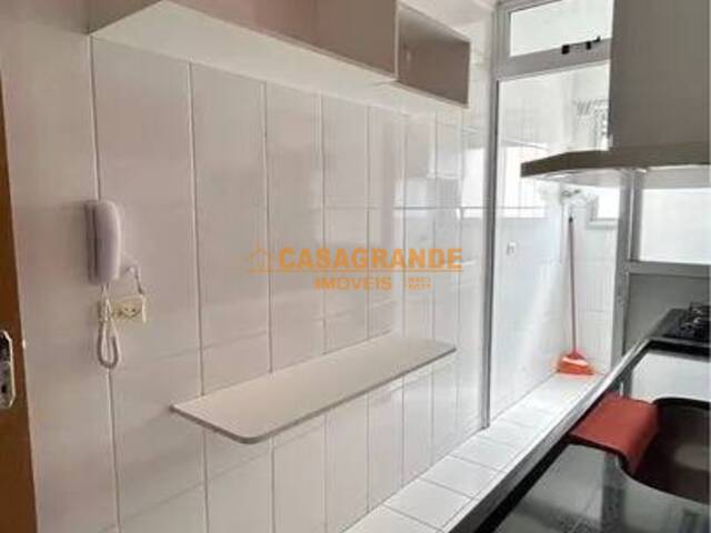 Apartamento para Venda em São José dos Campos - 5