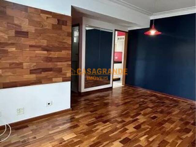 Apartamento para Venda em São José dos Campos - 3