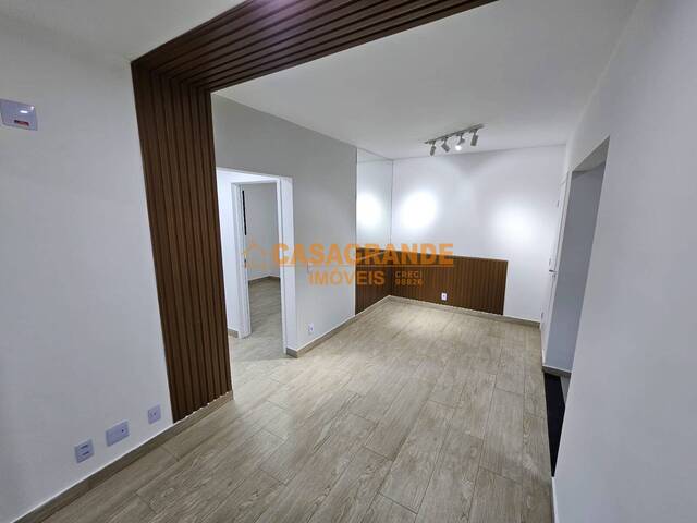 #11570 - Apartamento para Venda em Jacareí - SP - 2