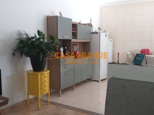 #11598 - Casa para Venda em Caçapava - SP - 2