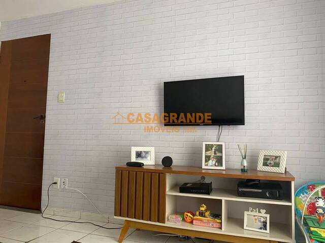 #11600 - Apartamento para Venda em São José dos Campos - SP - 2