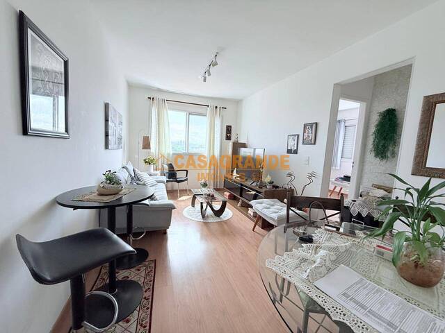 #11605 - Apartamento para Venda em São José dos Campos - SP - 1