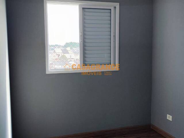 Apartamento para Venda em São José dos Campos - 4