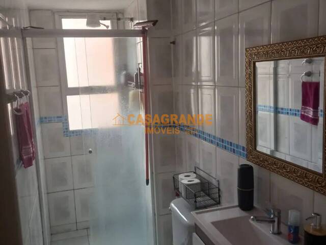 Apartamento para Venda em São José dos Campos - 3