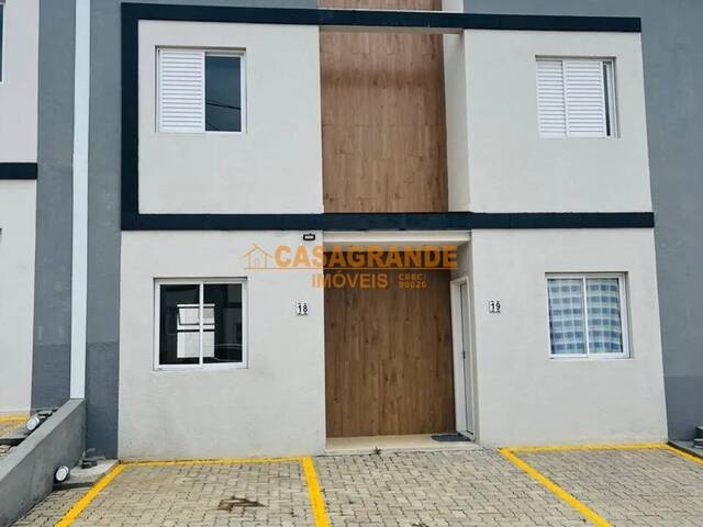 Venda em Chácara dos Coqueiros - São José dos Campos