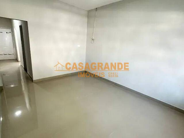 Casa para Venda em São José dos Campos - 5