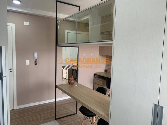 Apartamento para Locação em São José dos Campos - 4