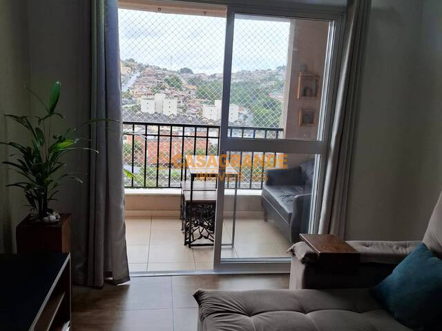 #11692 - Apartamento para Venda em Jacareí - SP - 2