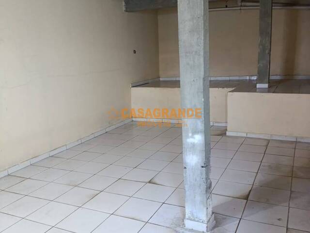 Casa para Venda em São José dos Campos - 5