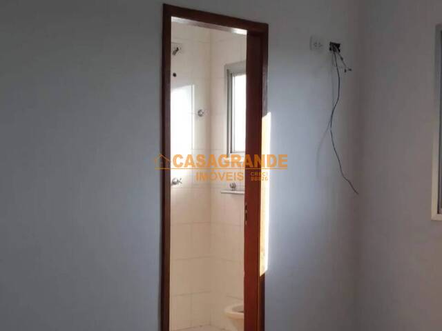 Apartamento para Venda em São José dos Campos - 5