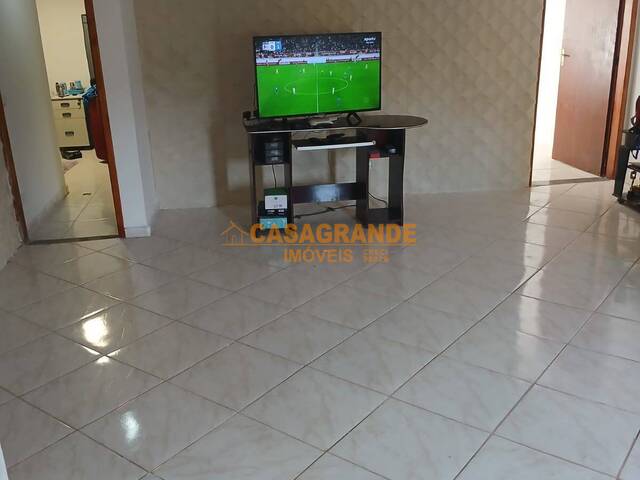 #11699 - Casa para Venda em São Bento do Sapucaí - SP - 3