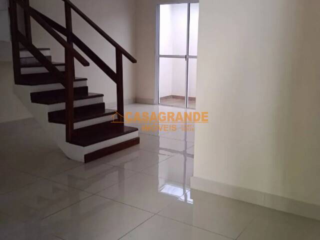 #11706 - Casa para Venda em São José dos Campos - SP - 1