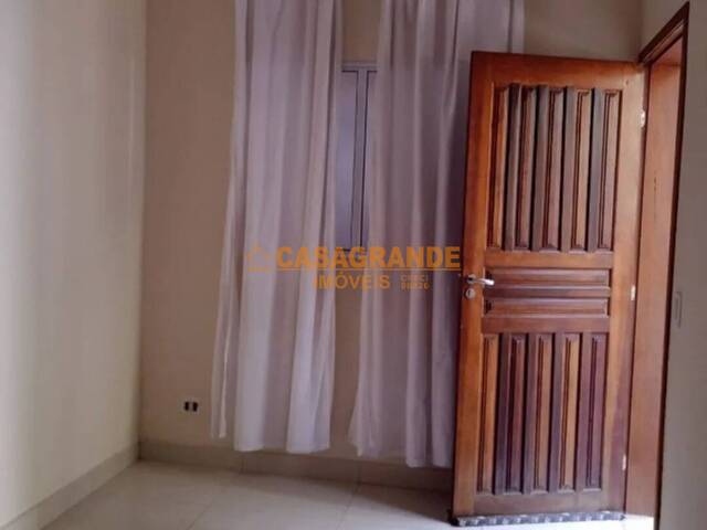 #11706 - Casa para Venda em São José dos Campos - SP - 2