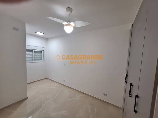 Apartamento para Venda em São José dos Campos - 5