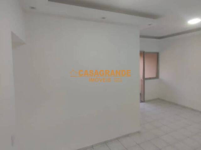 Apartamento para Venda em São José dos Campos - 4