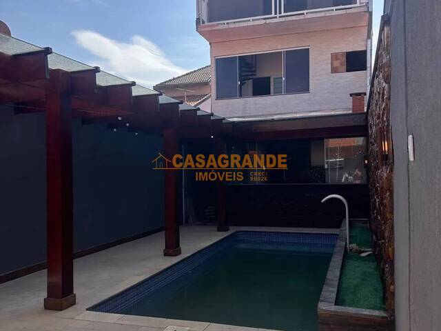 #11769 - Casa para Venda em São José dos Campos - SP - 2