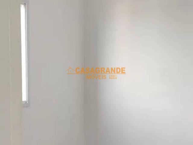Apartamento para Venda em São José dos Campos - 4