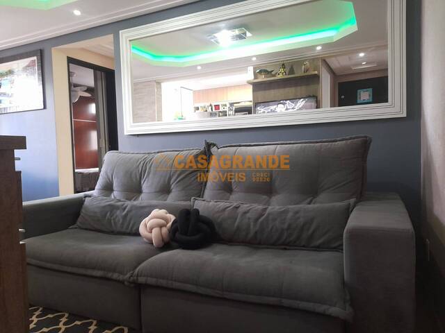 Apartamento para Venda em São José dos Campos - 4
