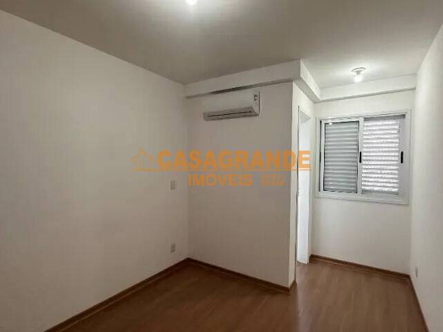 Apartamento para Venda em São José dos Campos - 4