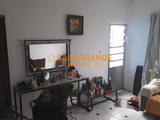 #11815 - Casa para Venda em São José dos Campos - SP - 2