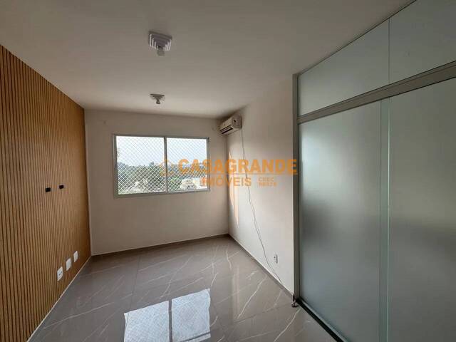 #11820 - Apartamento para Venda em São José dos Campos - SP - 2