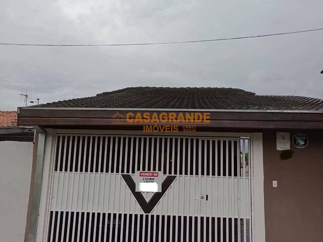 #11823 - Casa para Venda em Jacareí - SP - 1