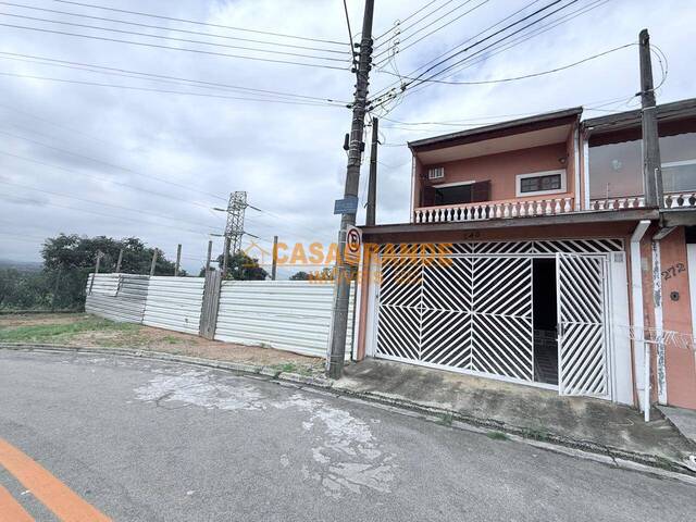 #11831 - Casa para Venda em São José dos Campos - SP - 1