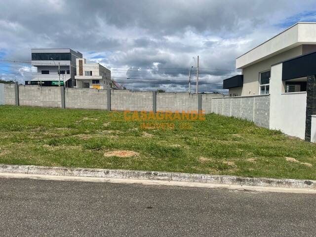 Área para Venda em São José dos Campos - 5