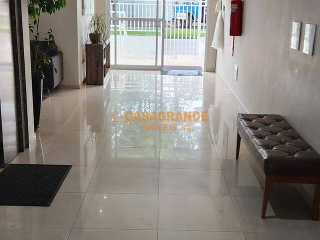 Apartamento para Locação em São José dos Campos - 4