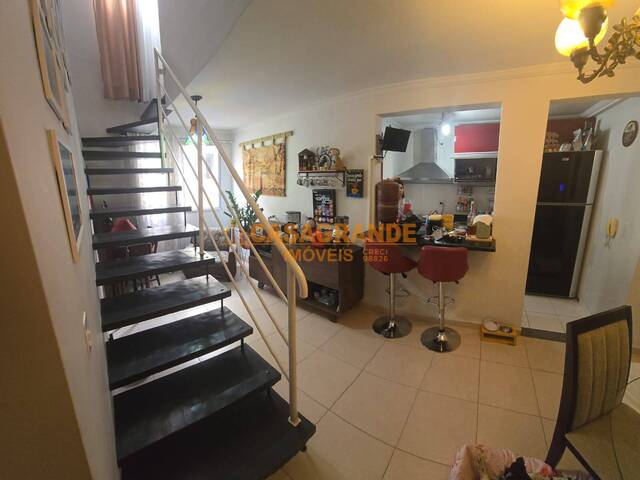#11857 - Apartamento para Venda em São José dos Campos - SP - 2