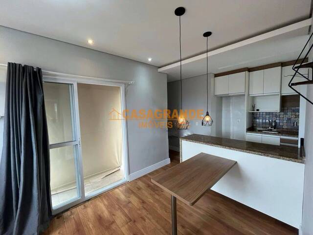 Apartamento para Venda em São José dos Campos - 4