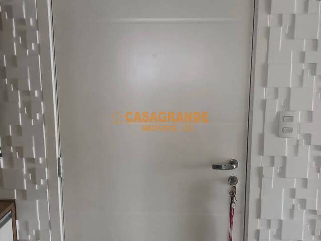 Apartamento para Venda em São José dos Campos - 5