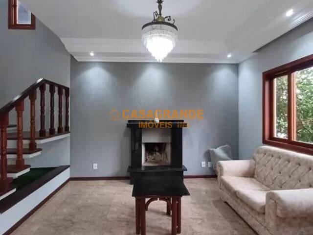 #11919 - Casa para Venda em São José dos Campos - SP - 2