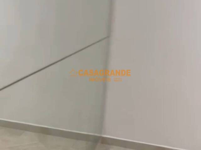 Apartamento para Venda em São José dos Campos - 5