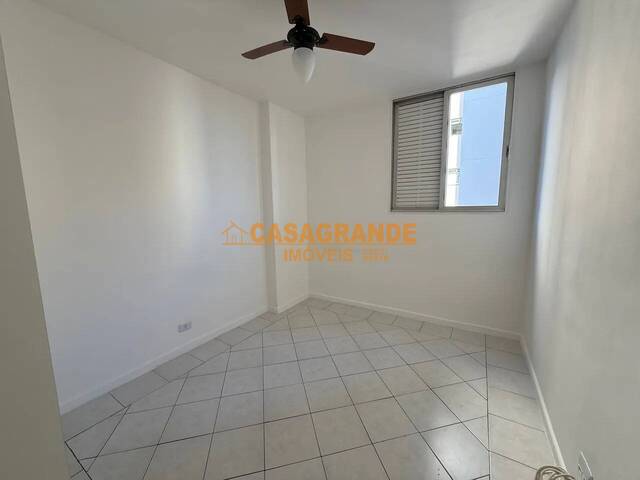 Apartamento para Locação em São José dos Campos - 4