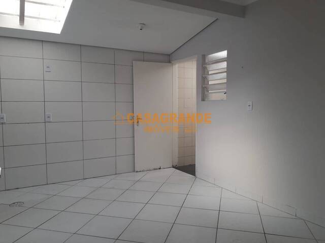 #11932 - Casa para Venda em São José dos Campos - SP - 2