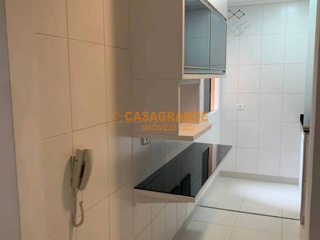 Apartamento para Venda em São José dos Campos - 4