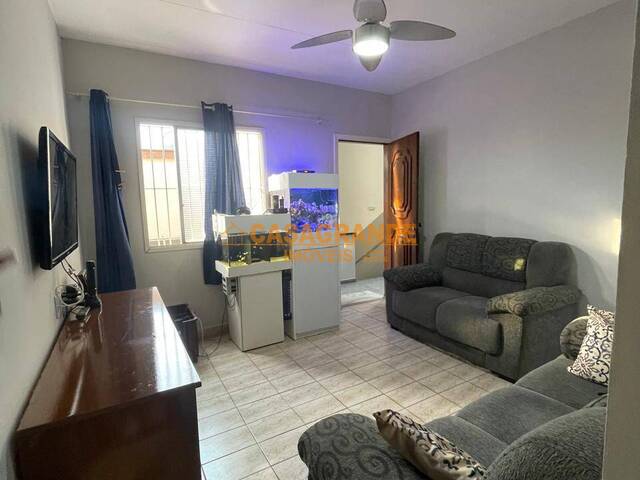 #11960 - Apartamento para Venda em Jacareí - SP - 1