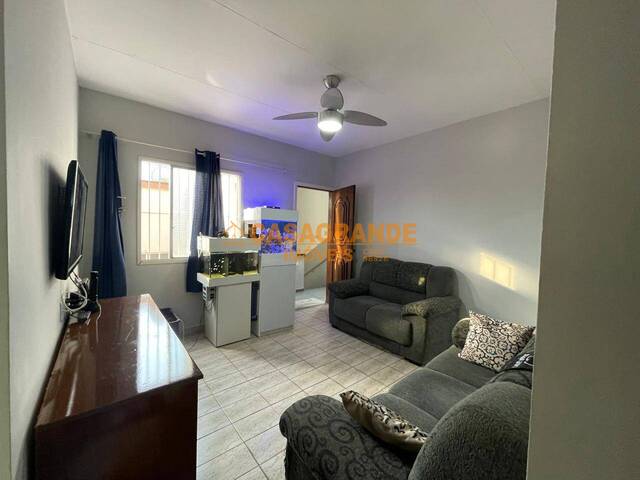 #11960 - Apartamento para Venda em Jacareí - SP - 3