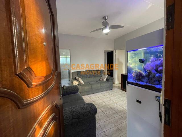 Apartamento para Venda em Jacareí - 4