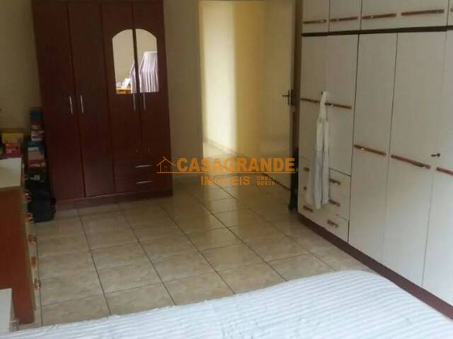 #11965 - Casa para Venda em São José dos Campos - SP - 2