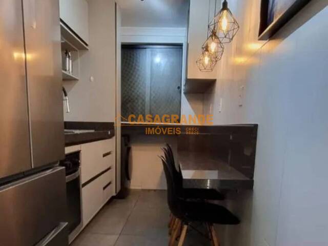 #11966 - Apartamento para Venda em São José dos Campos - SP - 1
