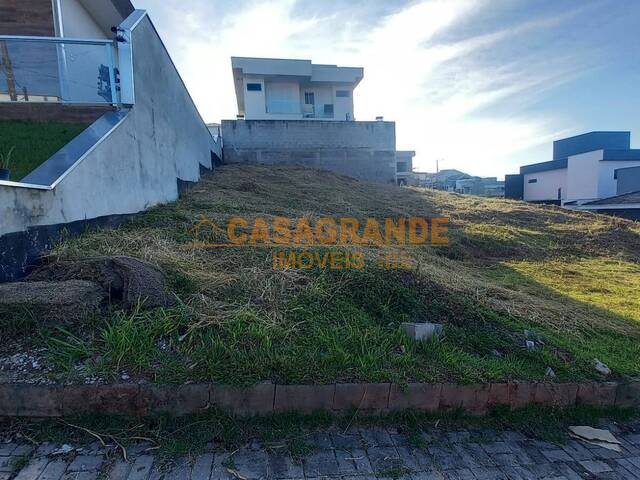 Área para Venda em São José dos Campos - 4