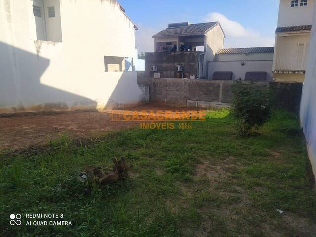 Área para Venda em São José dos Campos - 4