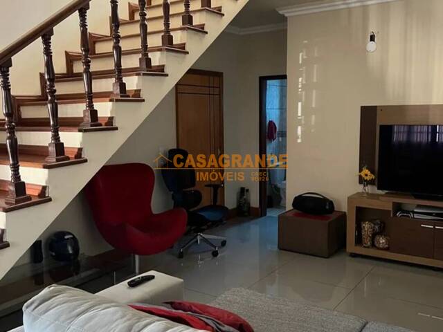 Casa para Locação em São José dos Campos - 4