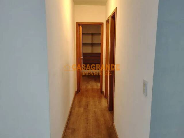Apartamento para Venda em São José dos Campos - 5